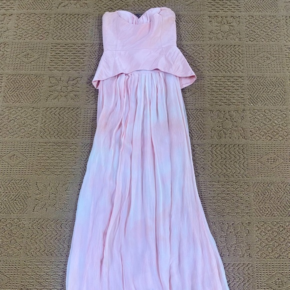 Oscar de la Renta Dresses & Skirts - Oscar de La Renta pink one of a kind runway sample bustier Crepe/Chiffon gown